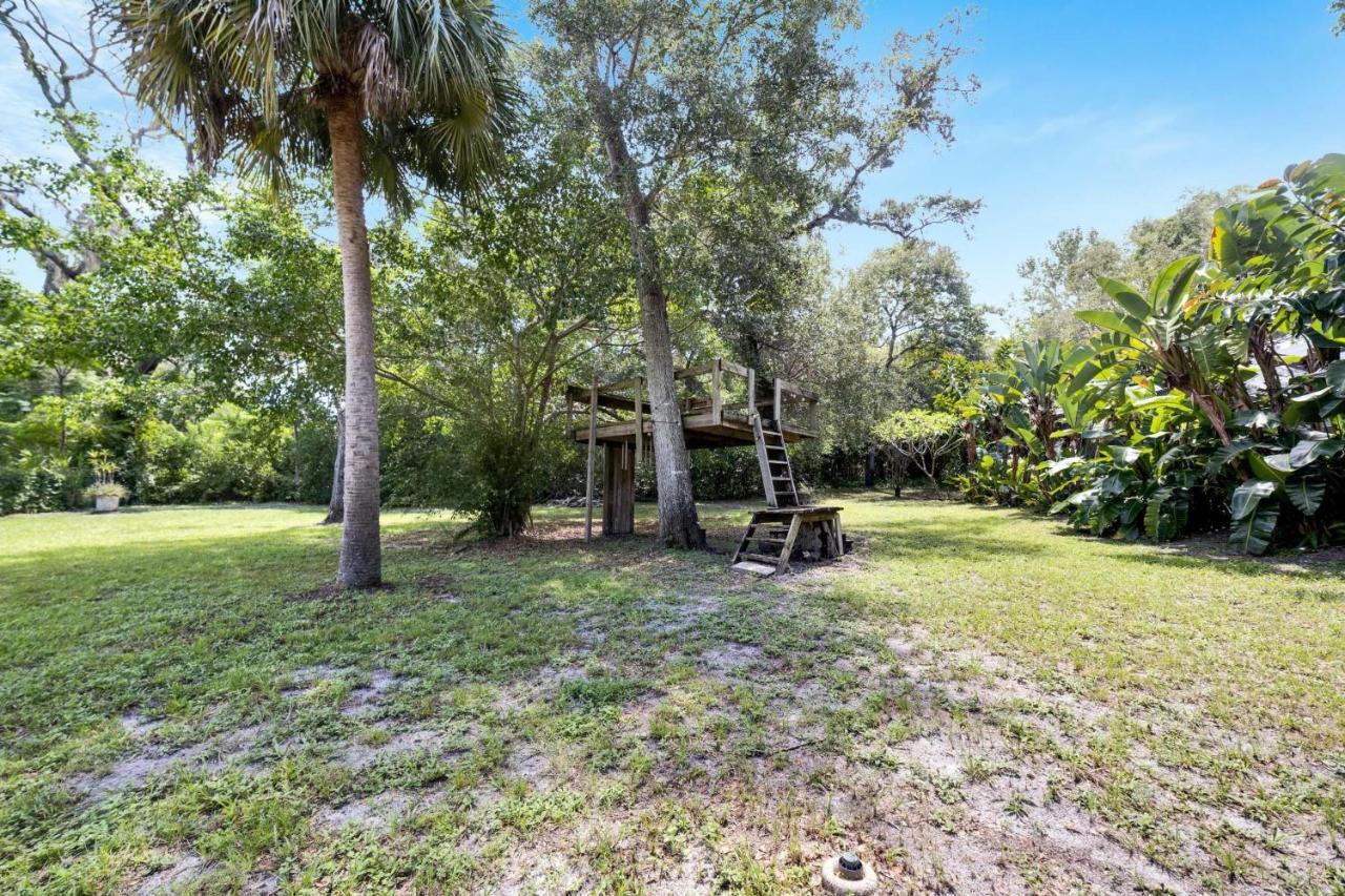 Palm Harbor Estate W/ Pool & Fruit Trees On Acre Vila Exterior foto